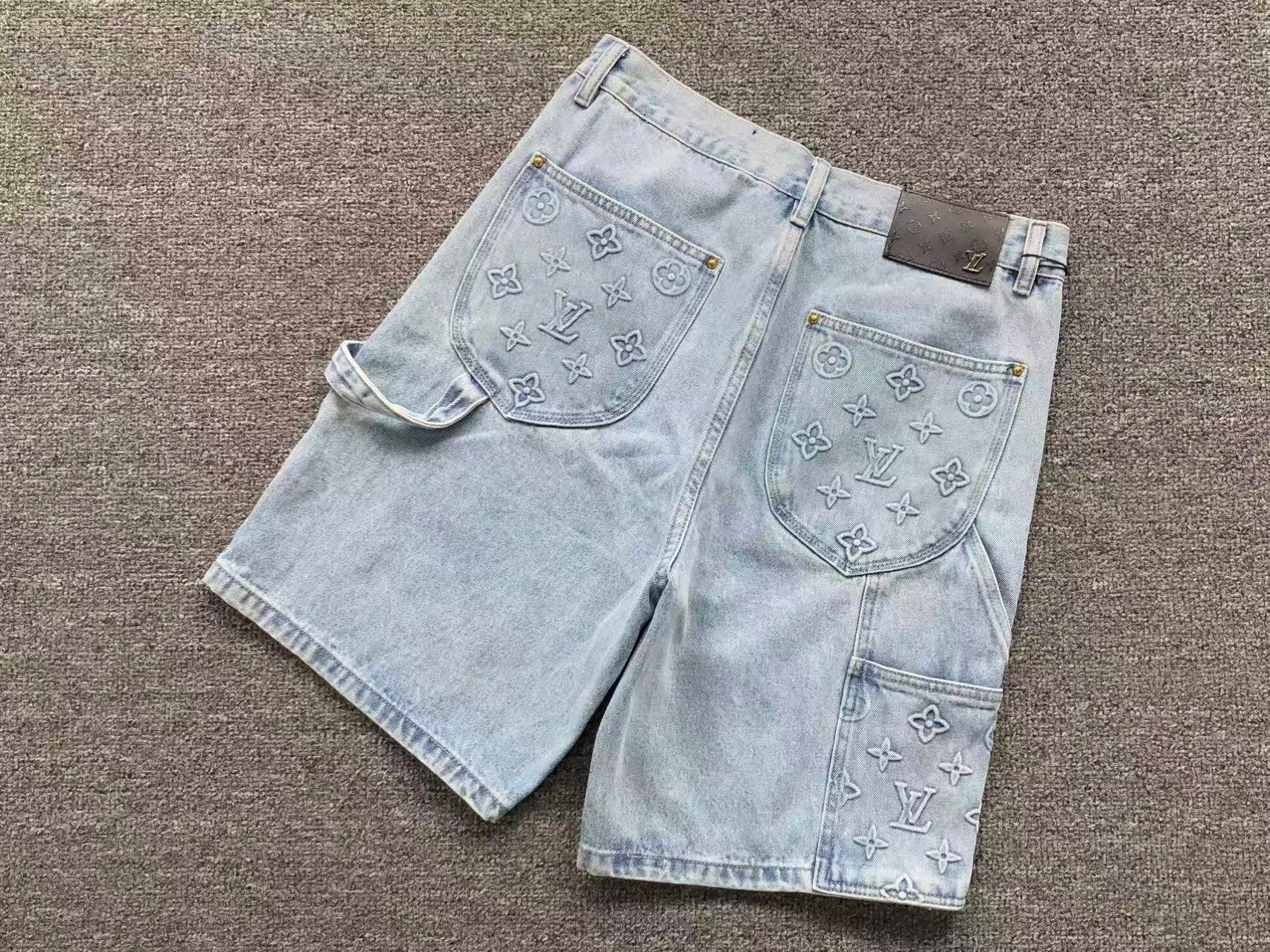 L - SHORTS