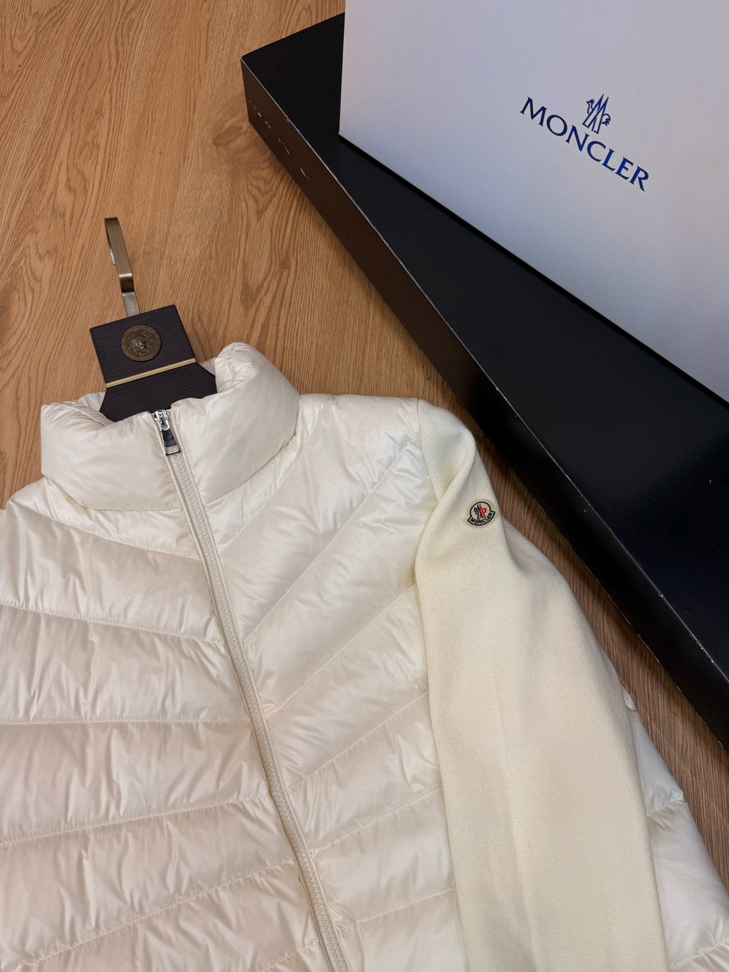P - CARDIGAN