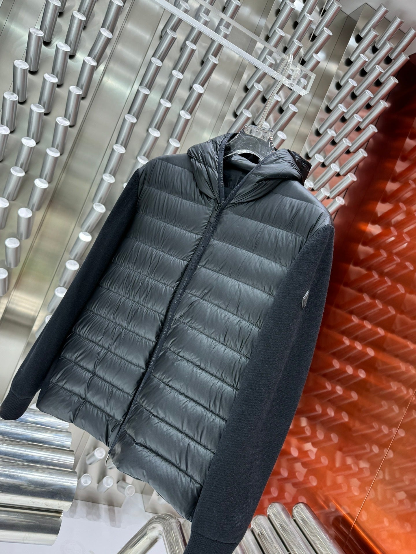 P - CARDIGAN