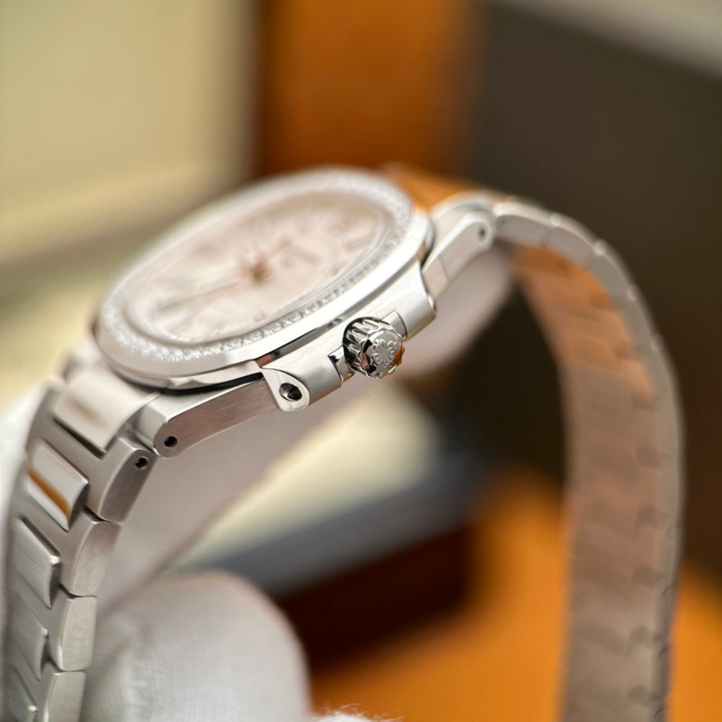 P - Watch