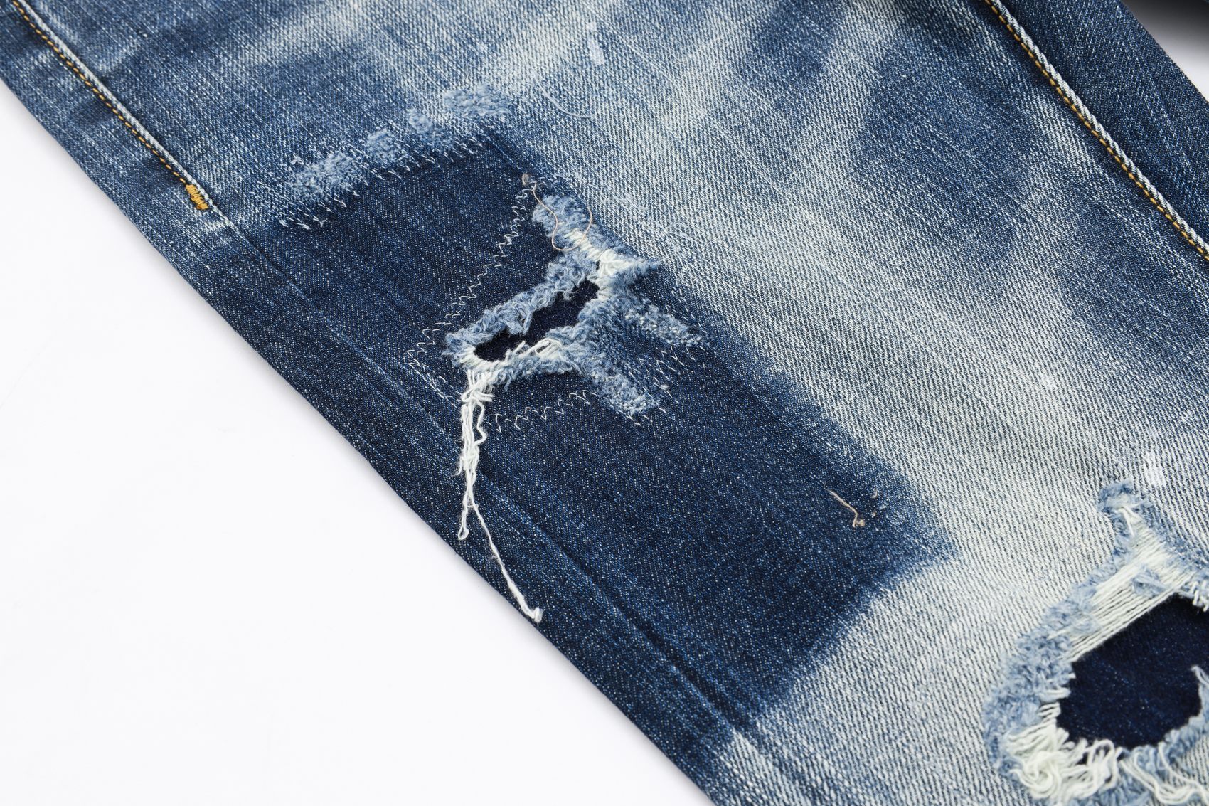 D - JEANS