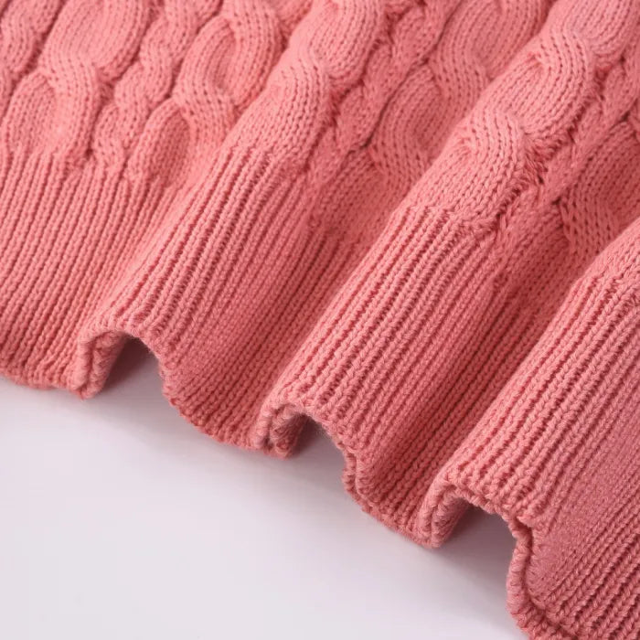 D - SWEATER