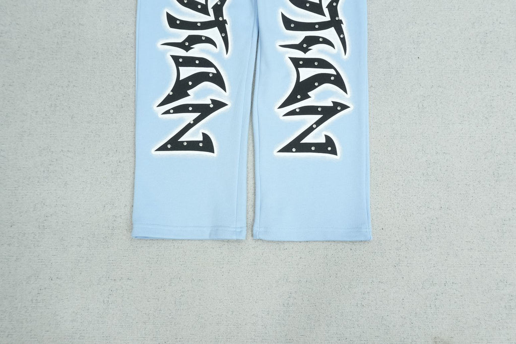 M - SWEATPANTS