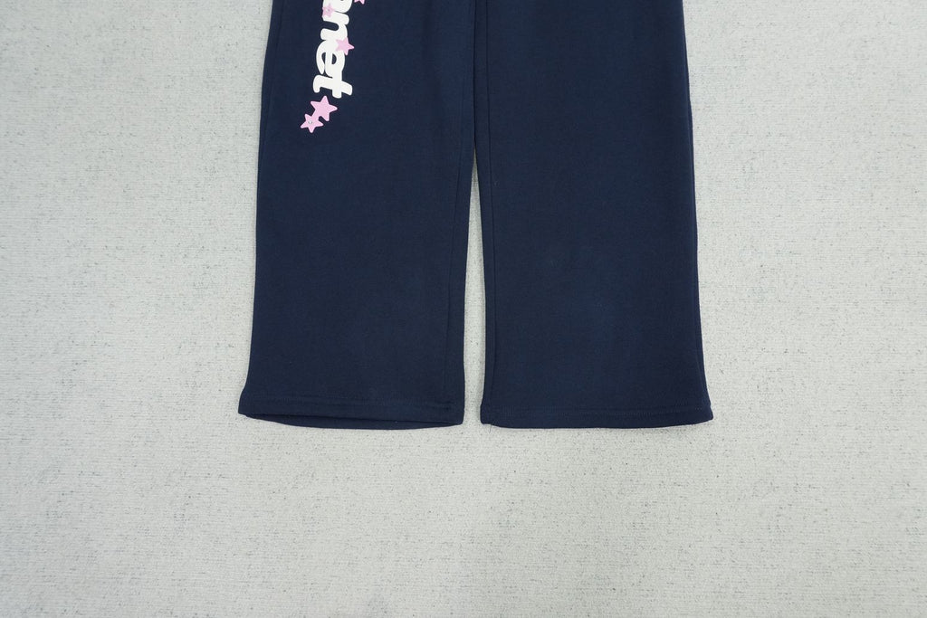 B - SWEATPANTS