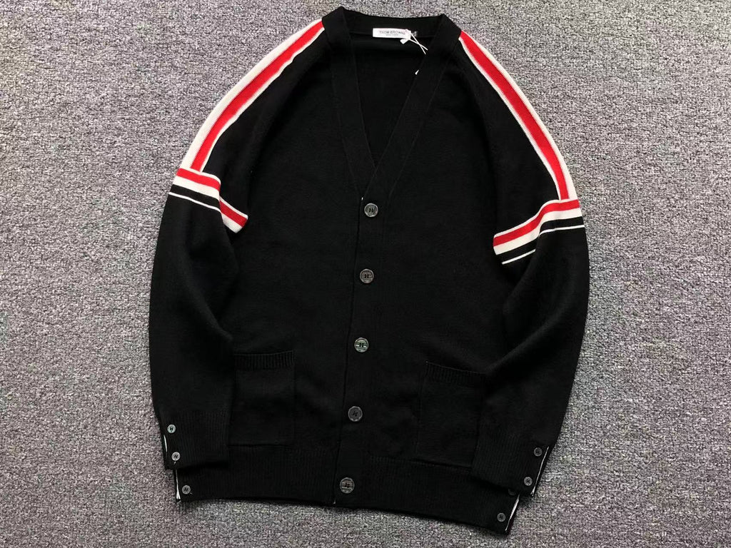 T - SWEATER