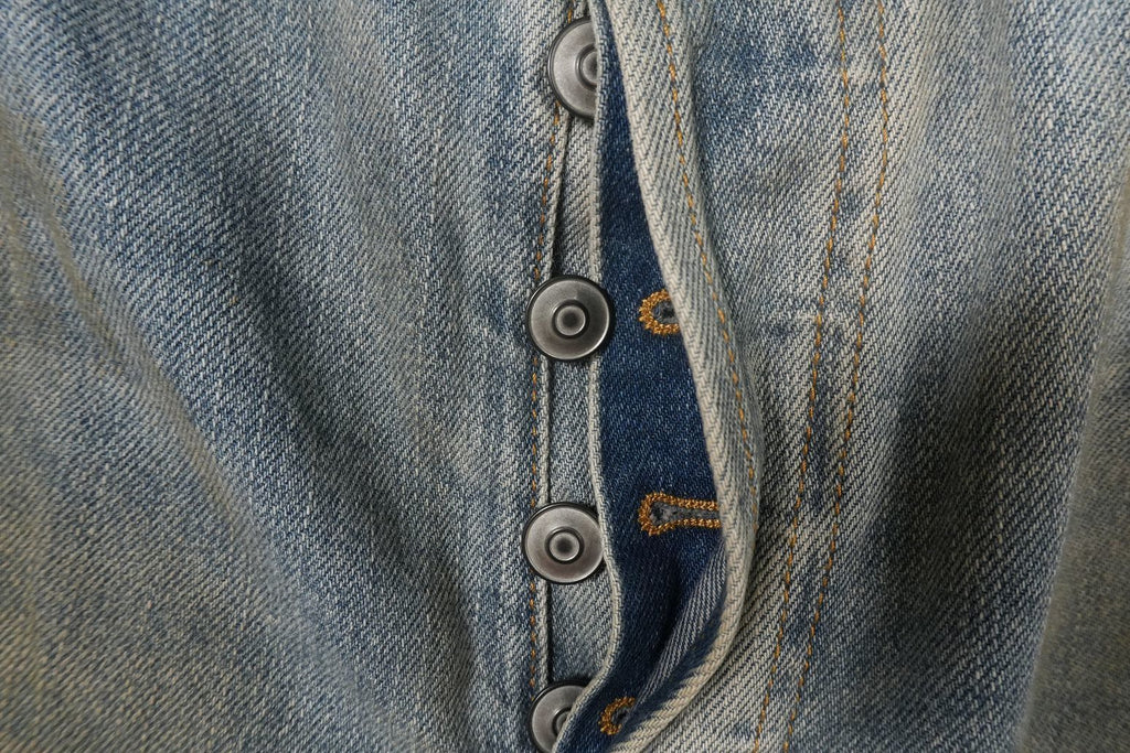 A - JEANS