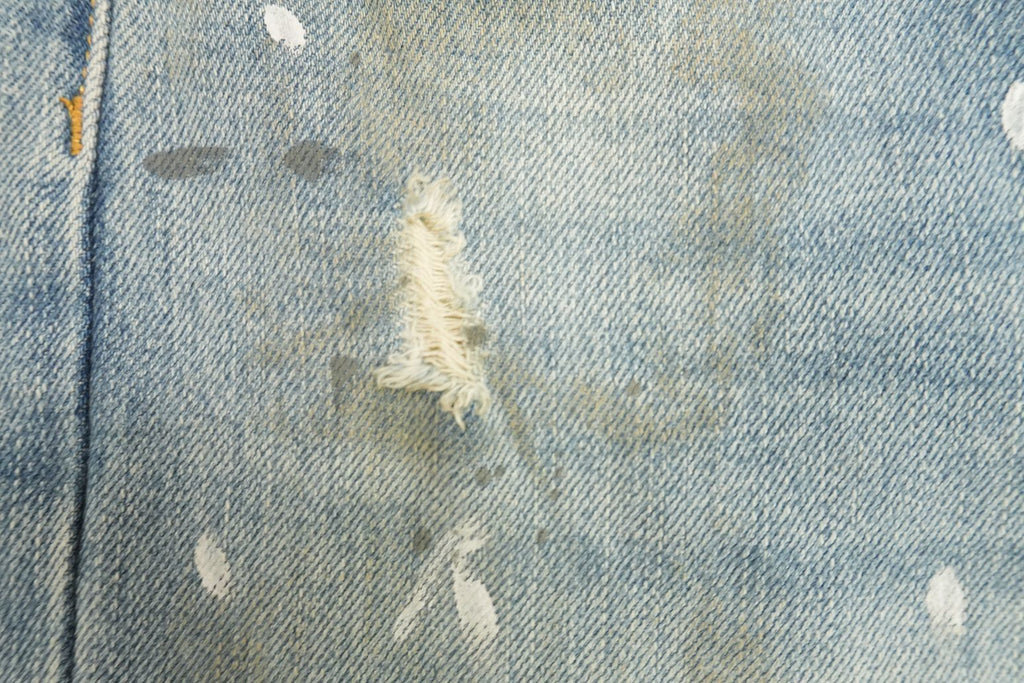 A - JEANS