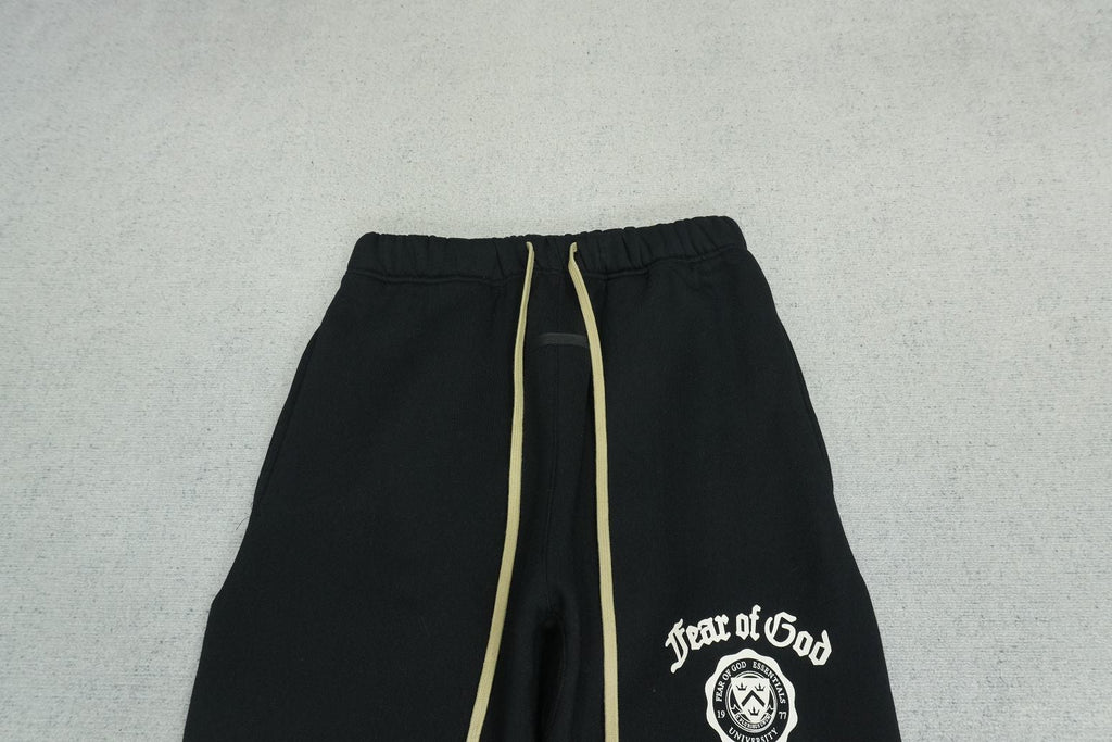 F - SWEATPANTS