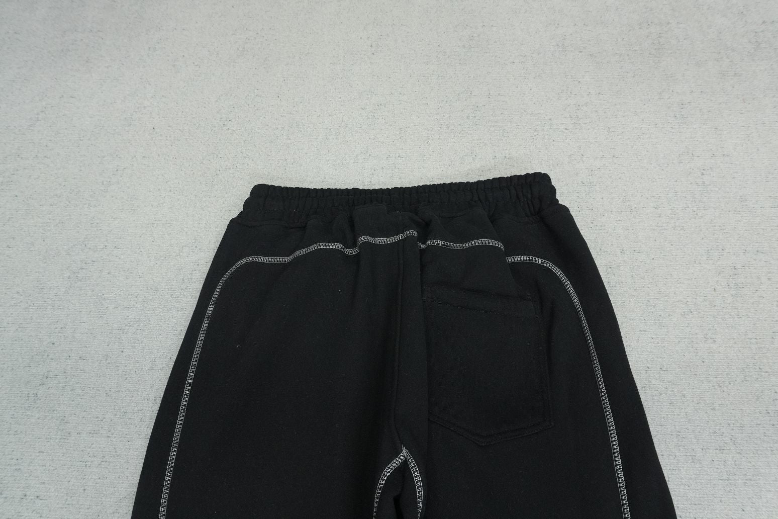 K - SWEATPANTS