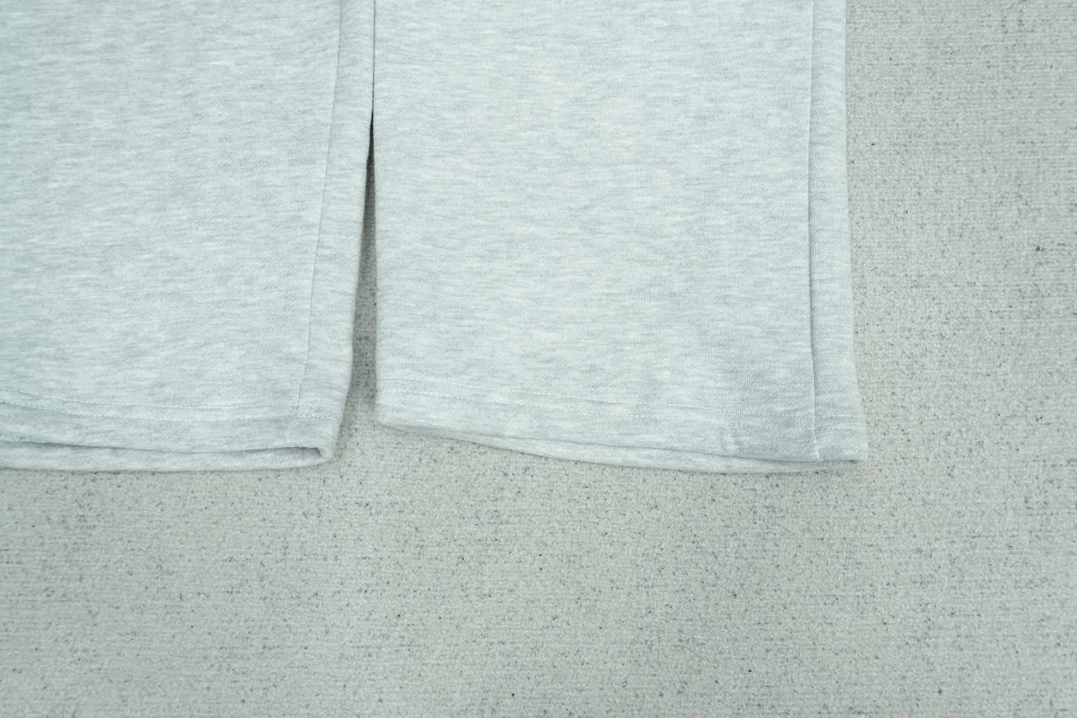 B - SWEATPANTS