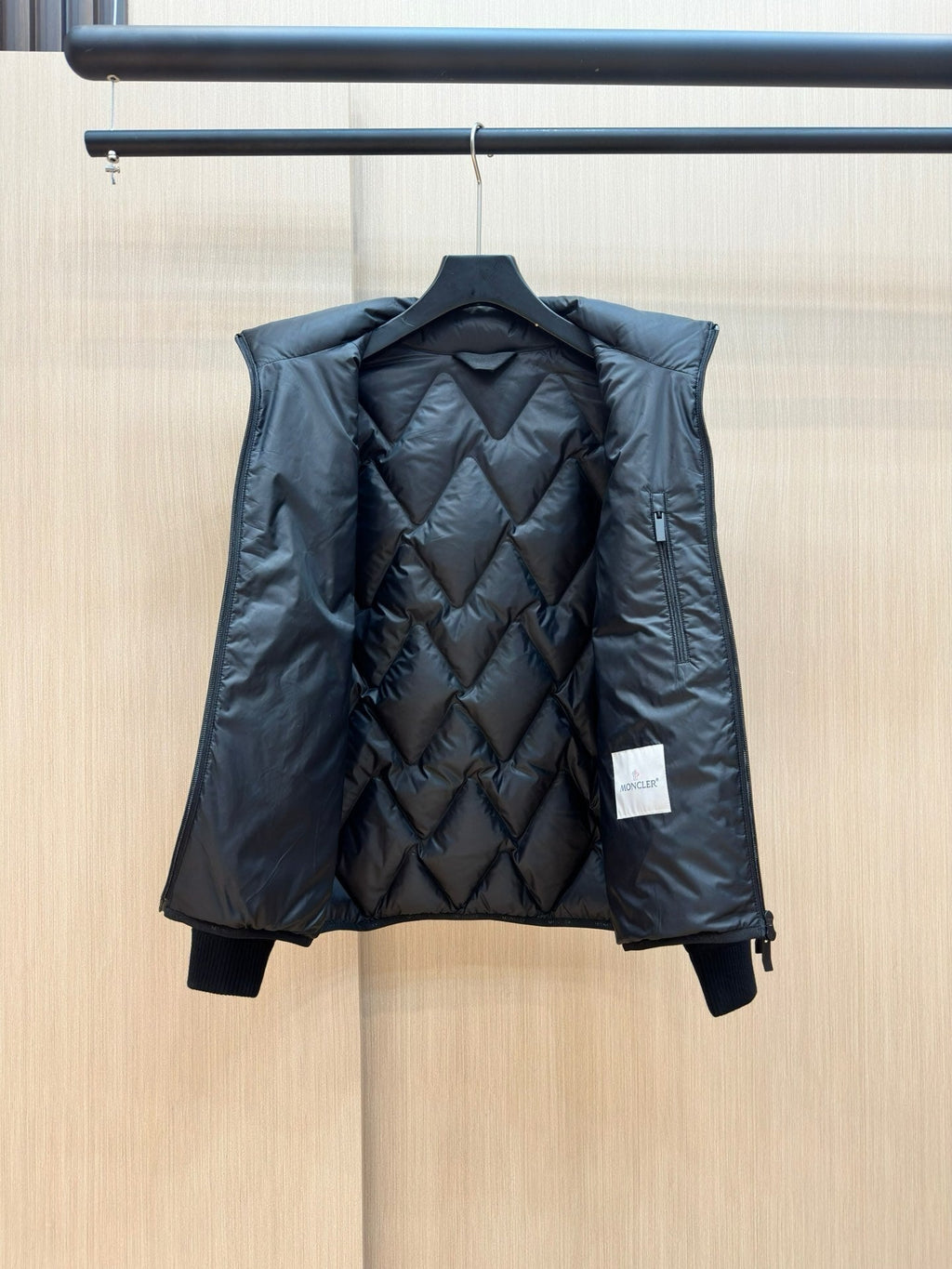 M - CARDIGAN