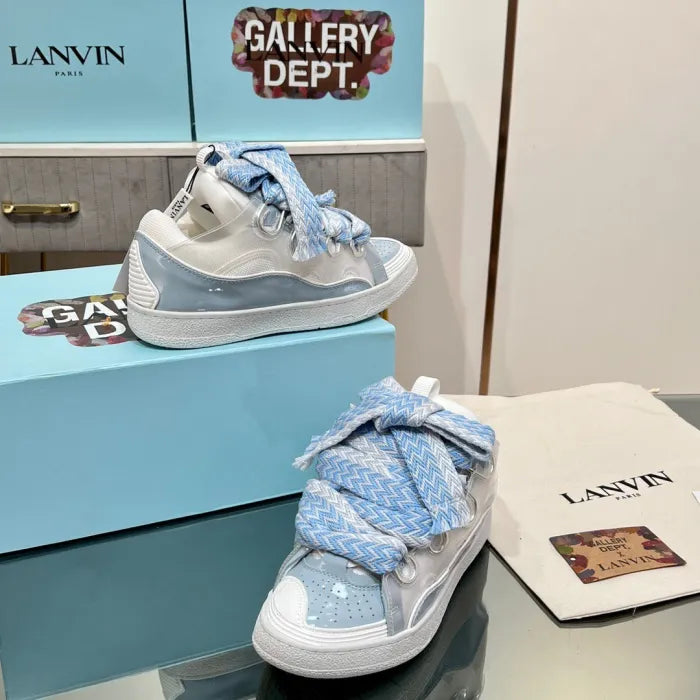 L - SNEAKERS