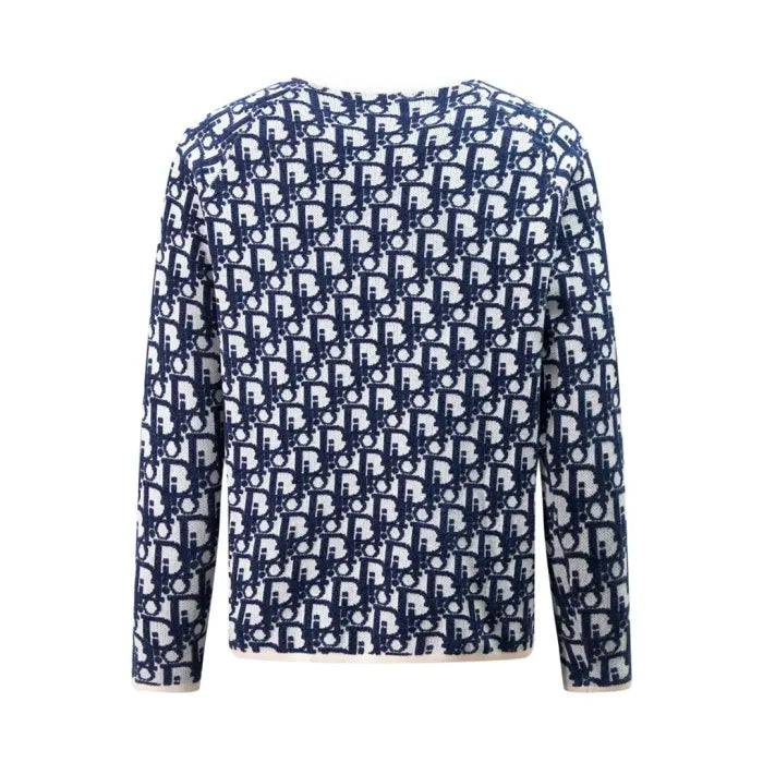D - SWEATER