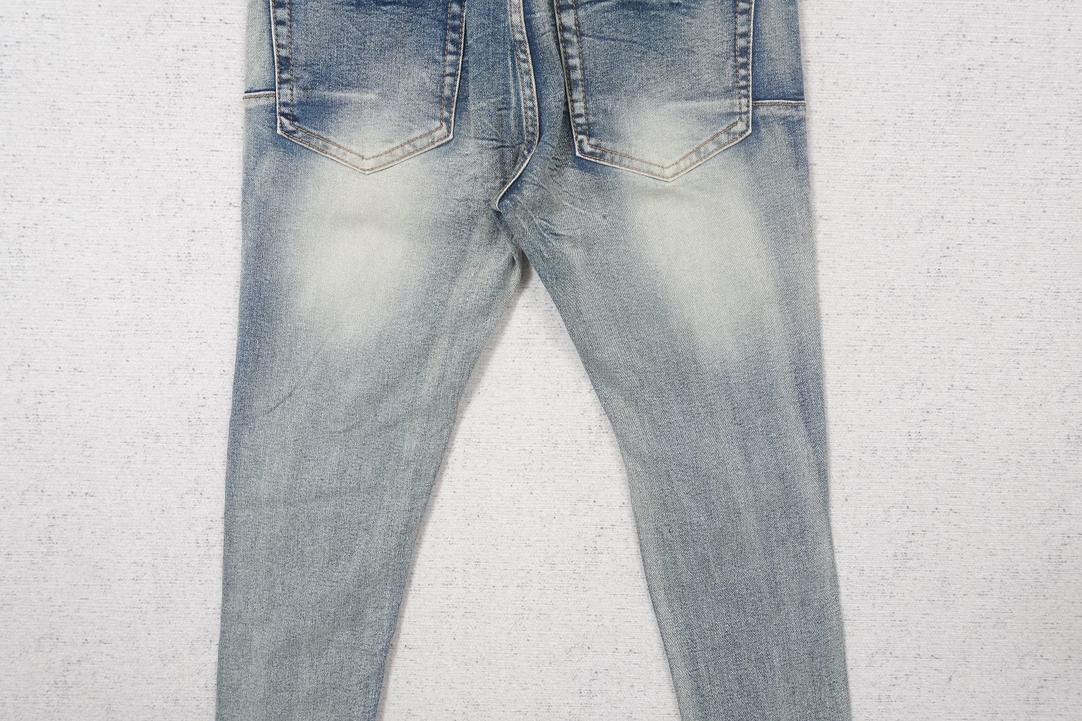 P - JEANS