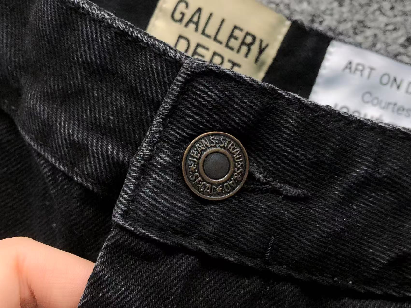 G - SHORTS