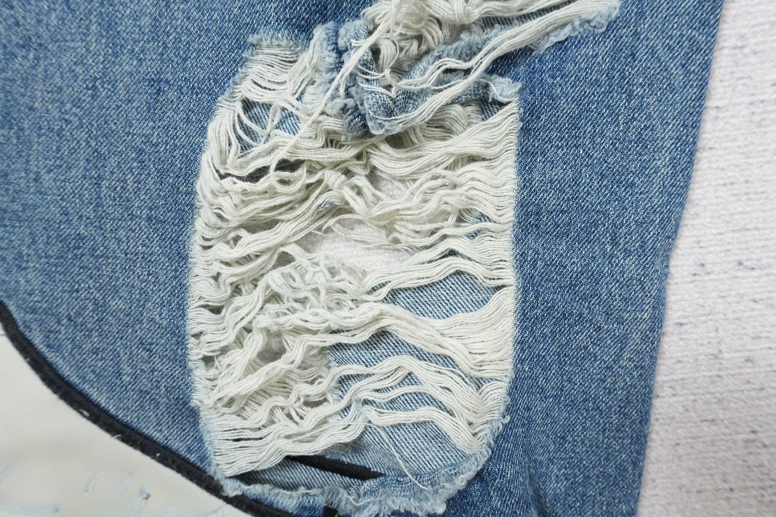 T - JEANS