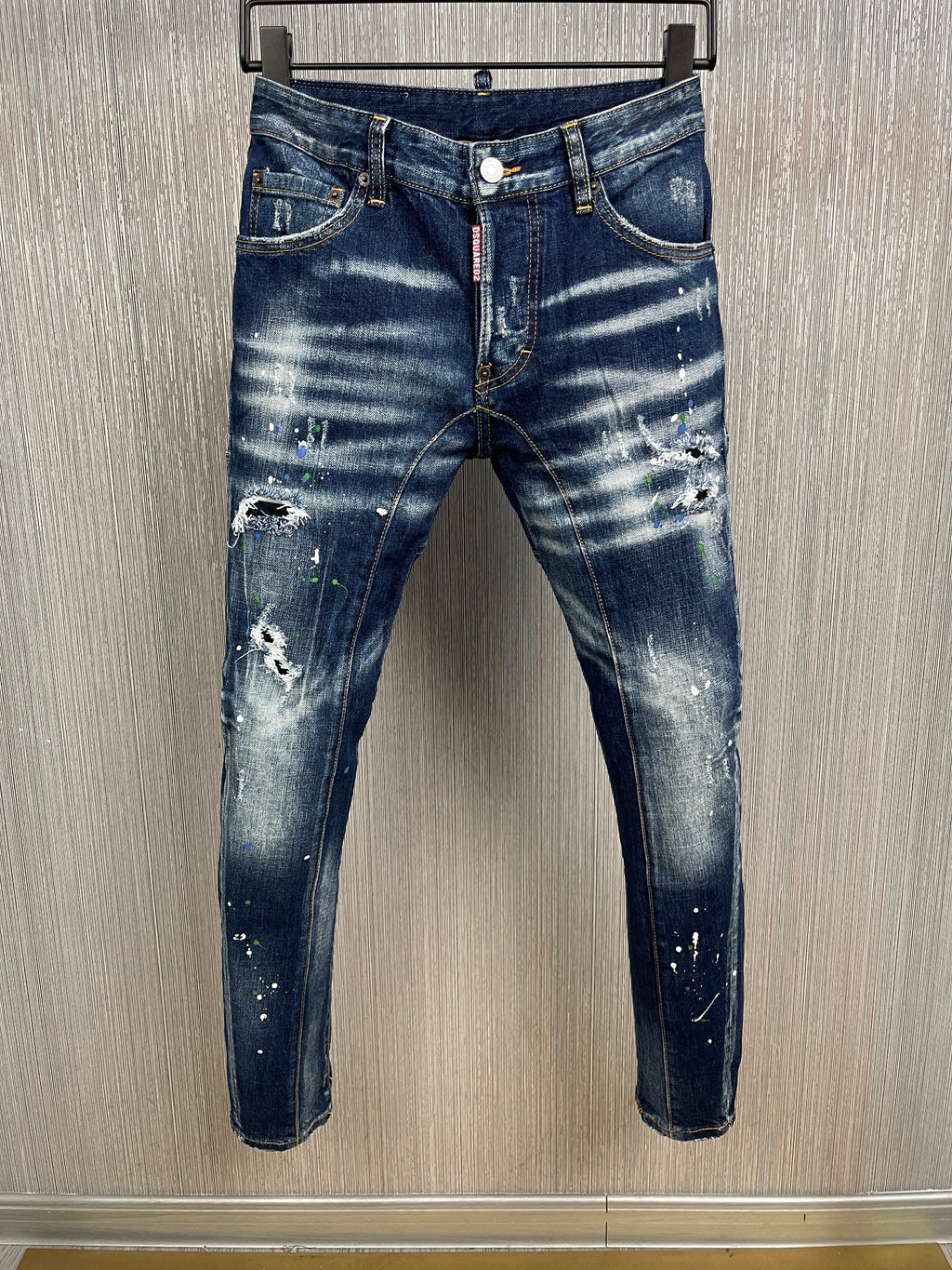 D - JEANS