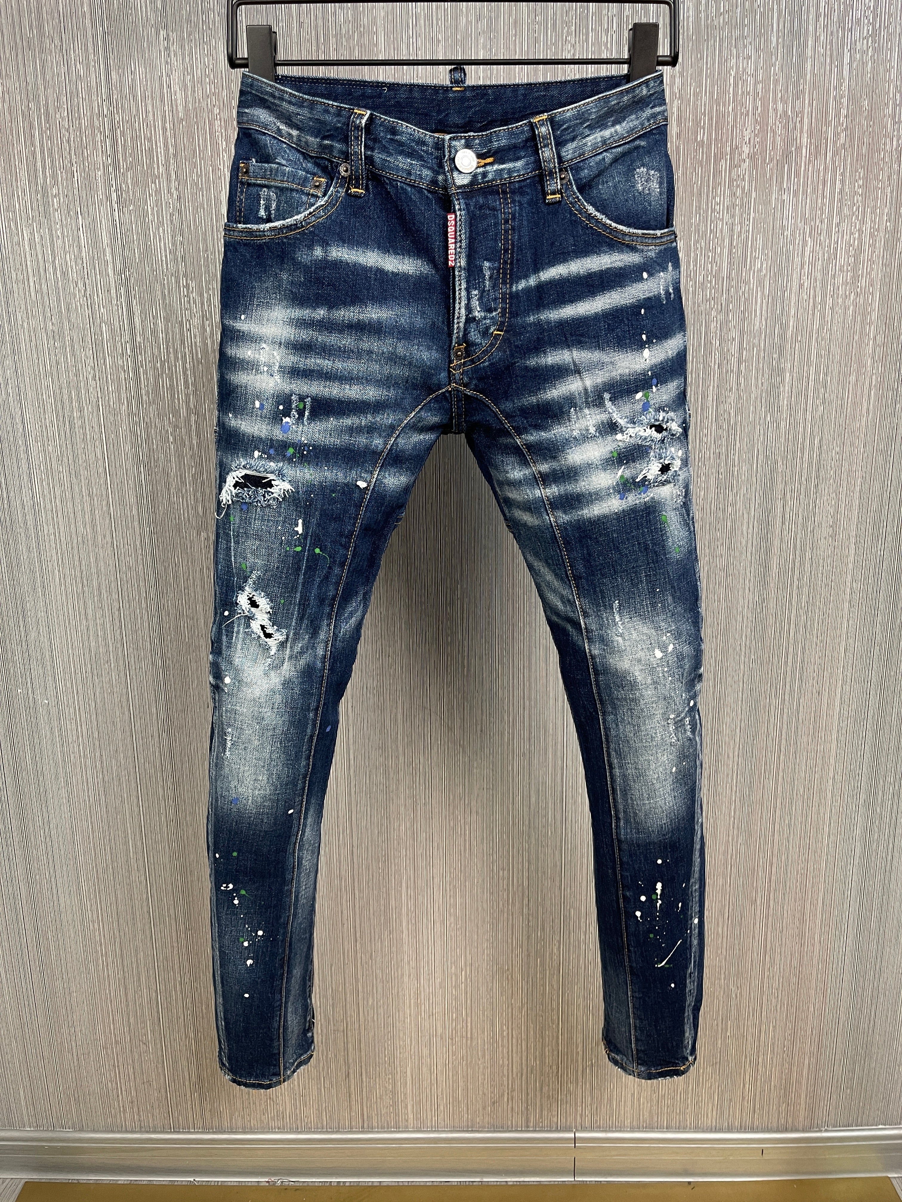D - JEANS