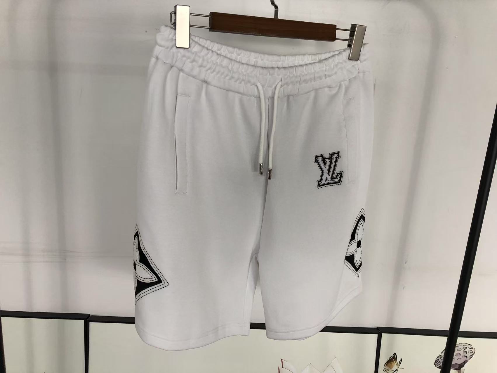 L - SHORTS