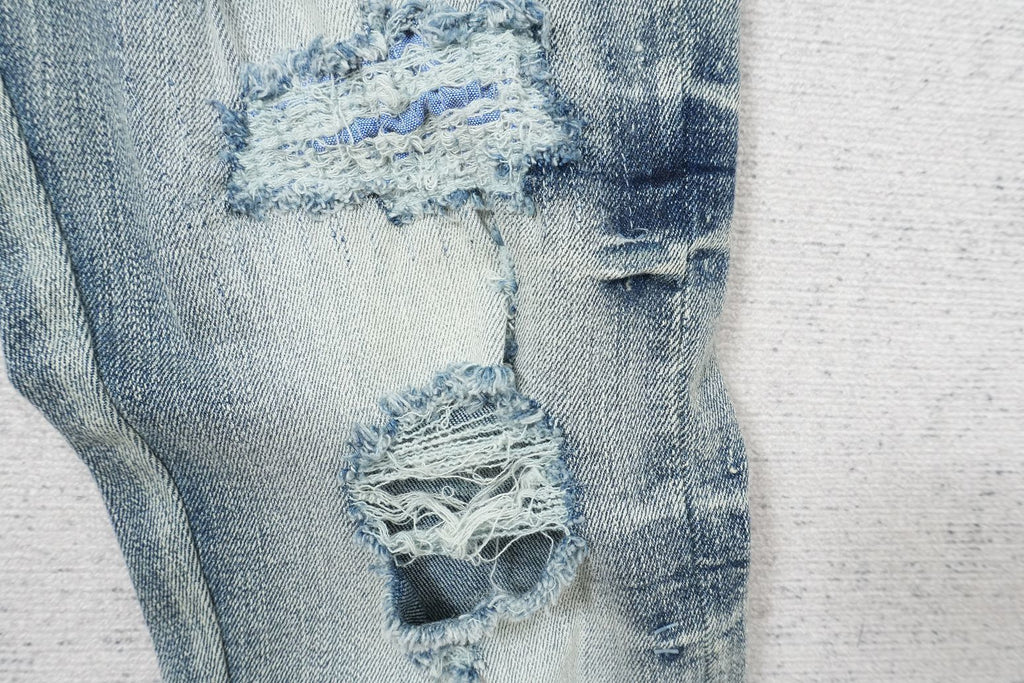A - JEANS
