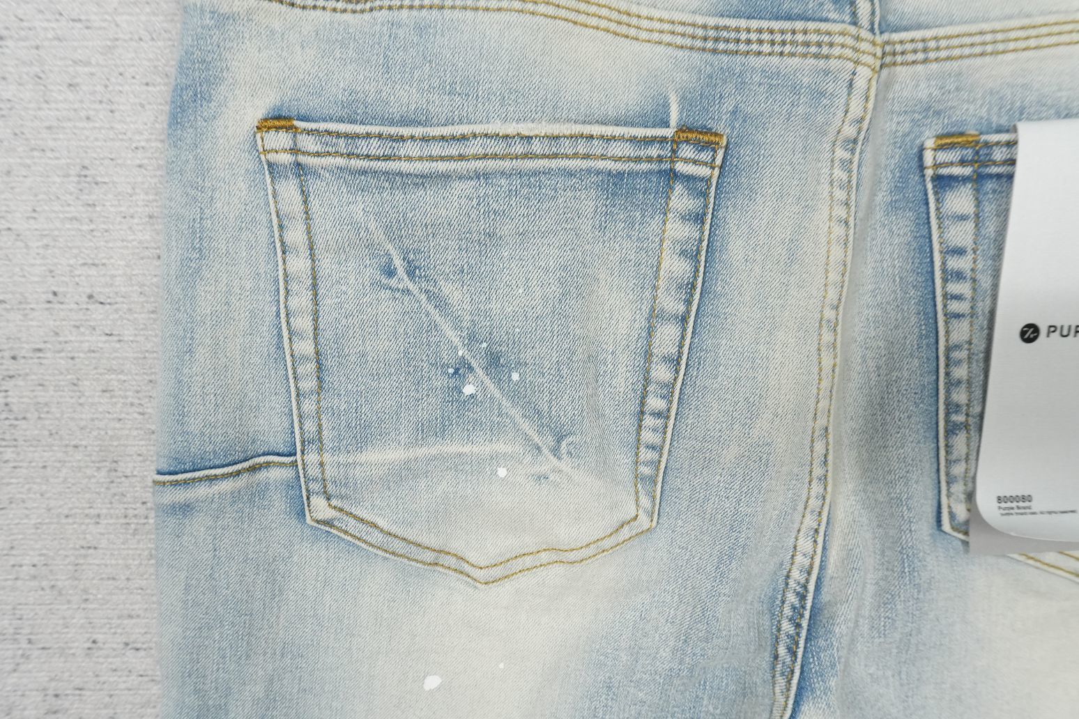 P - JEANS
