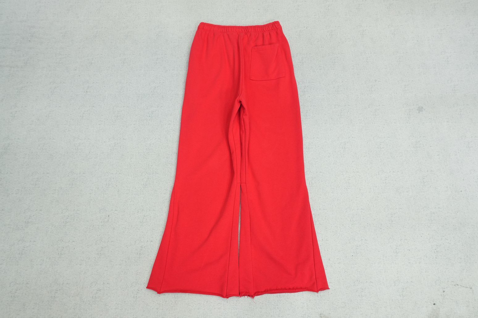 M - SWEATPANTS