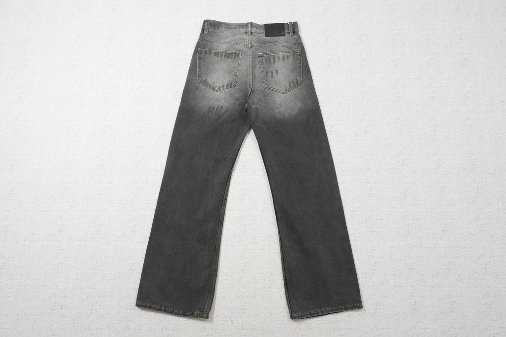 A - JEANS