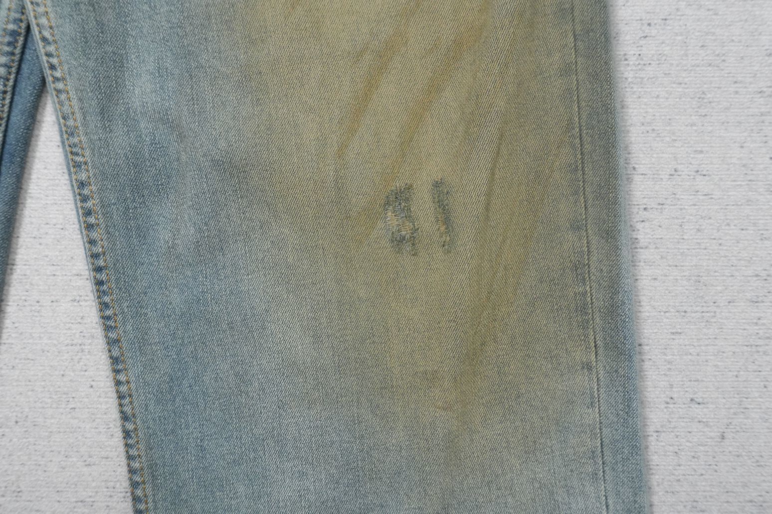 A - JEANS