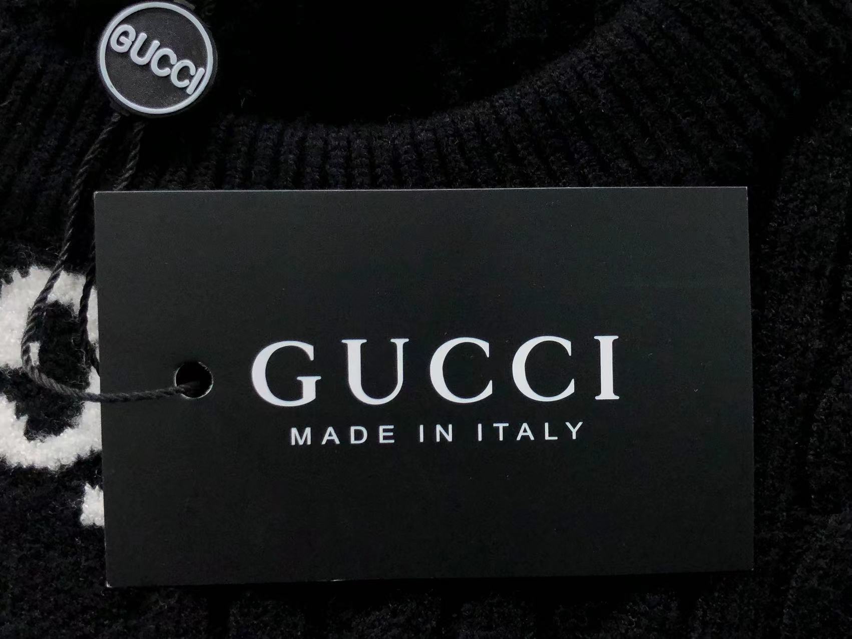 GG - SWEATER