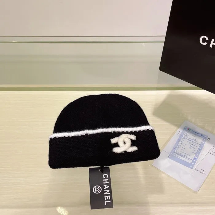 C - MÜTZEN