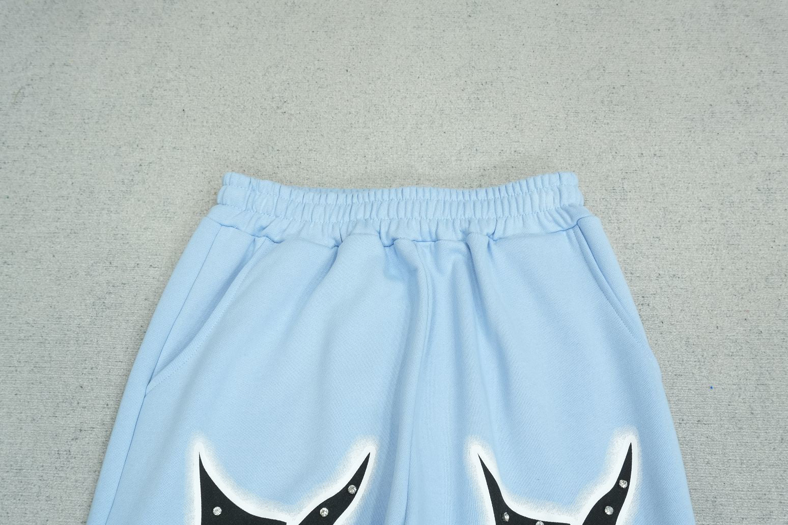 M - SWEATPANTS