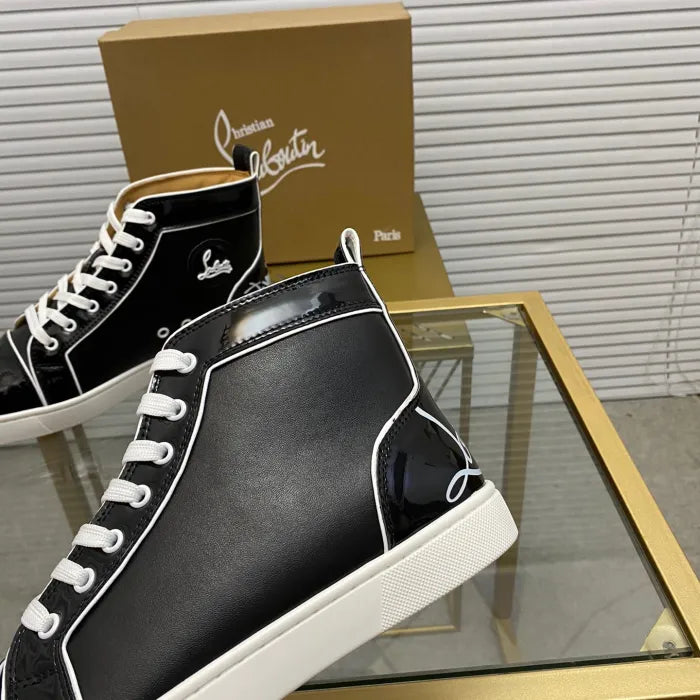 C - SNEAKERS