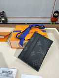 LOUIS V - CARDHOLDER