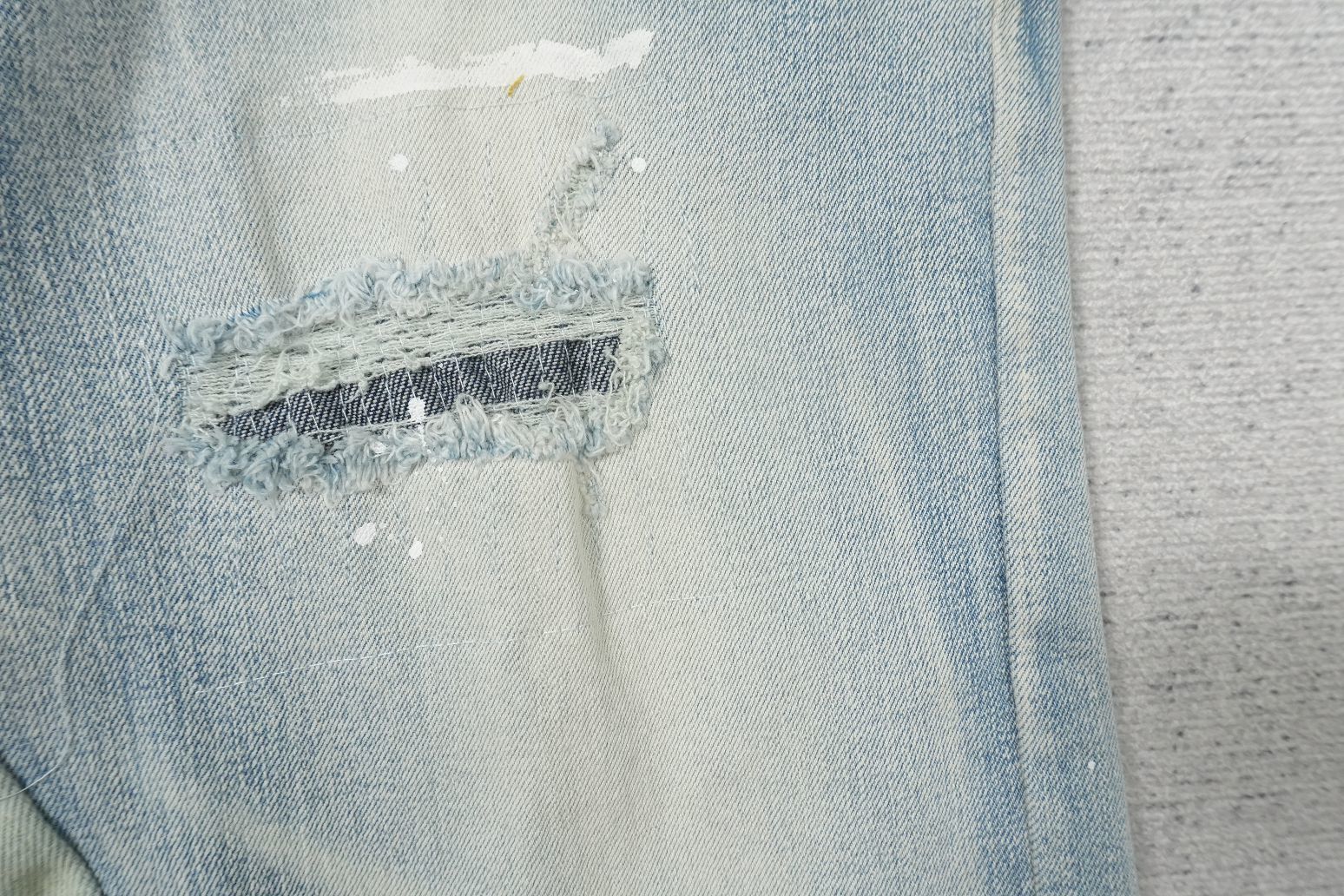 P - JEANS