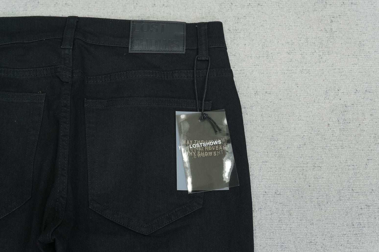 L - JEANS