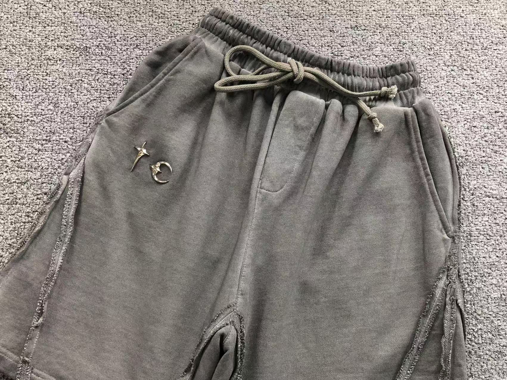T - SHORTS