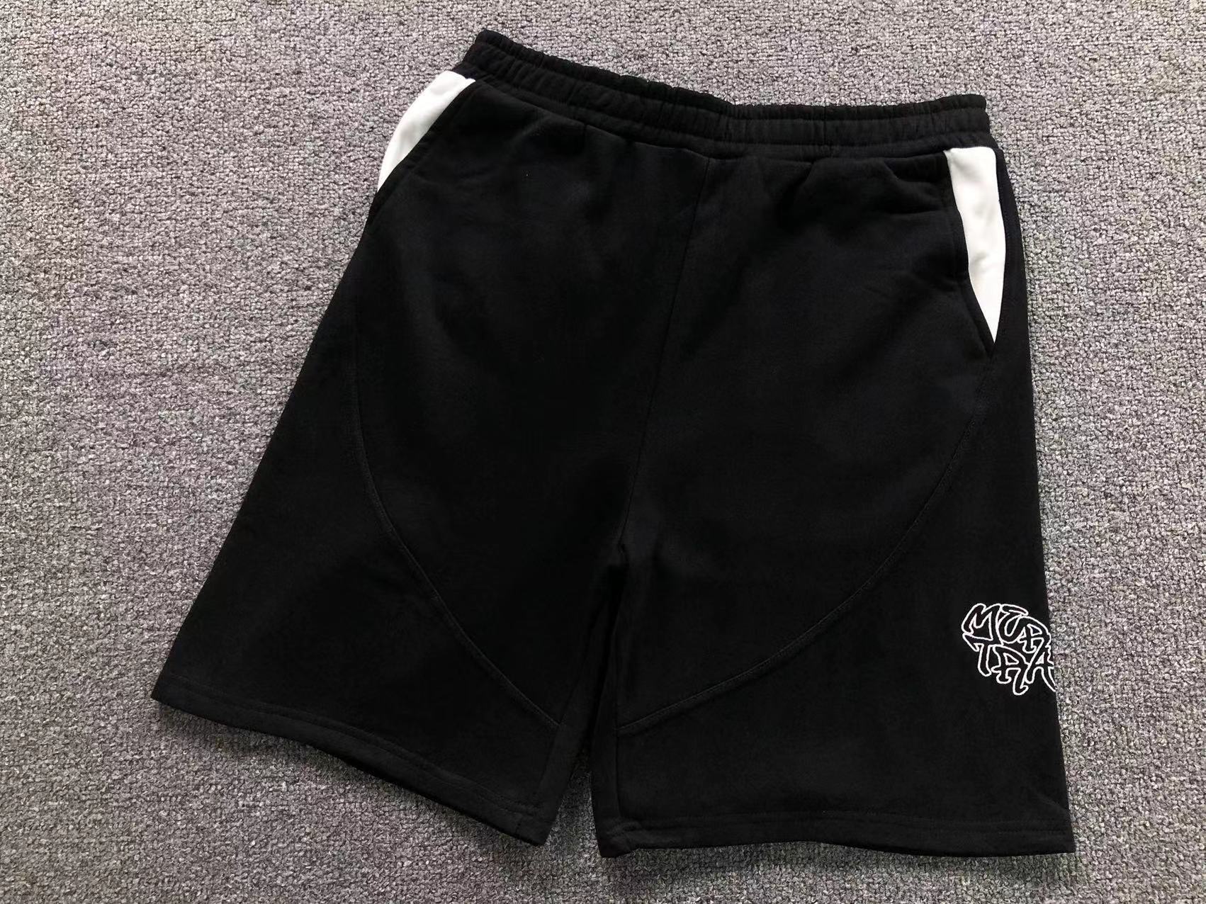 M - SHORTS