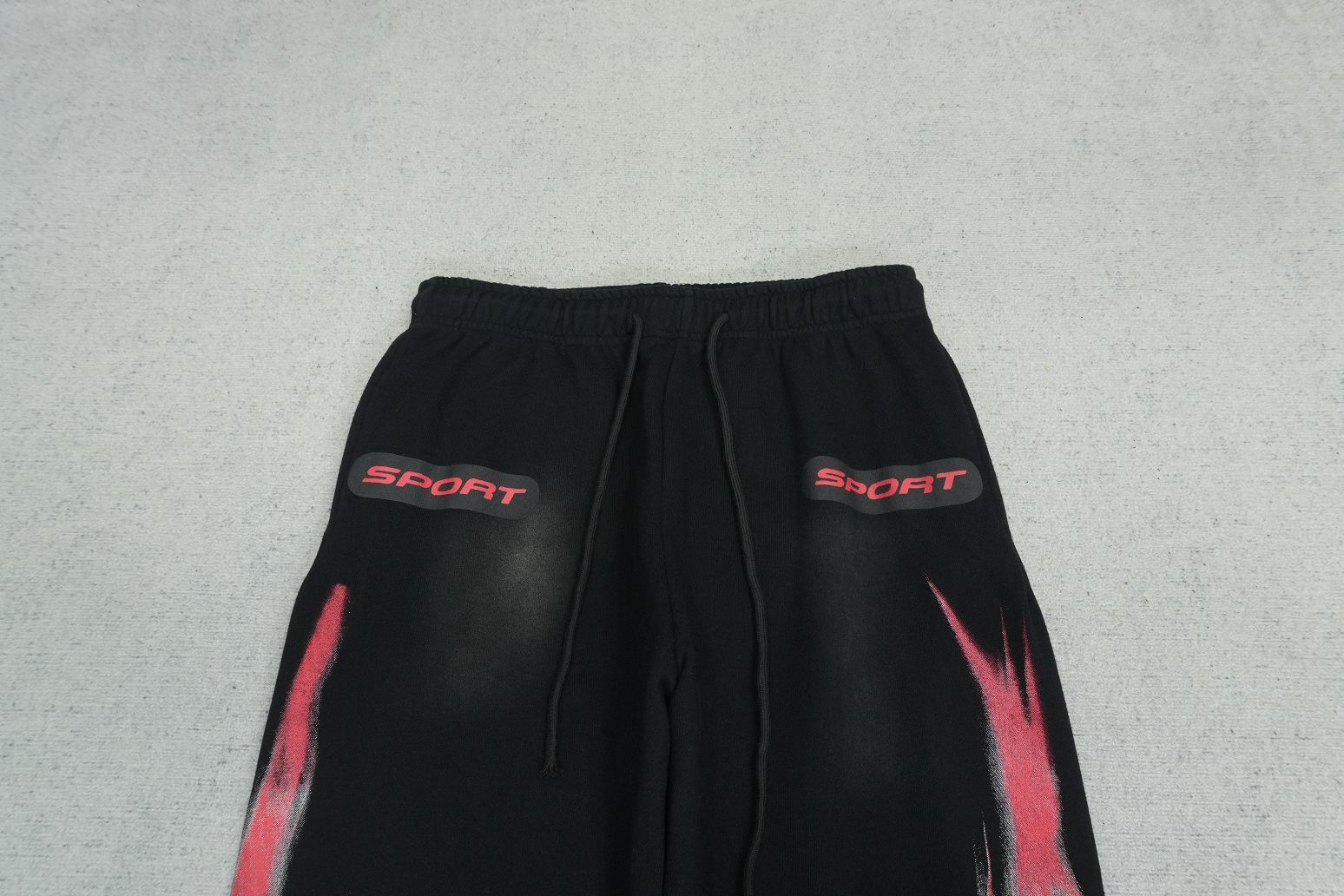 H - SWEATPANTS