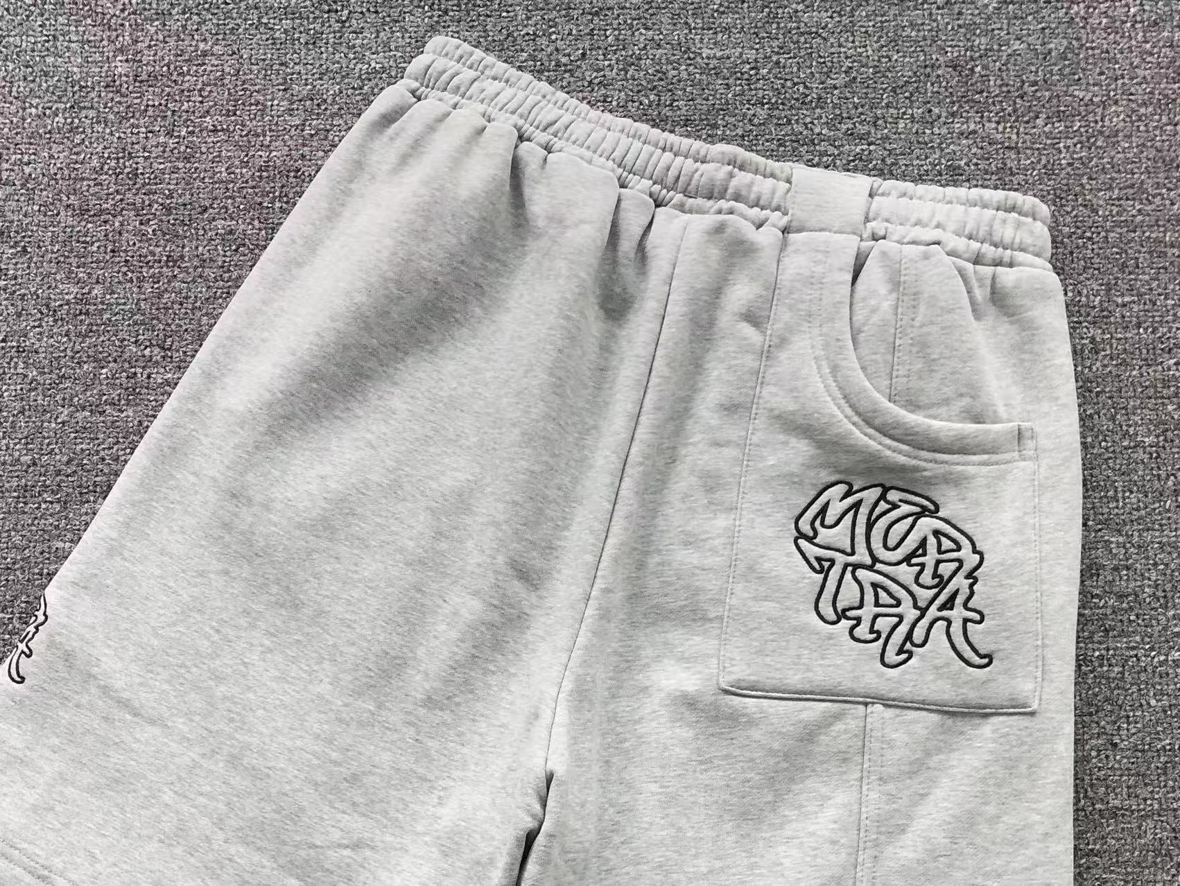 M - SHORTS