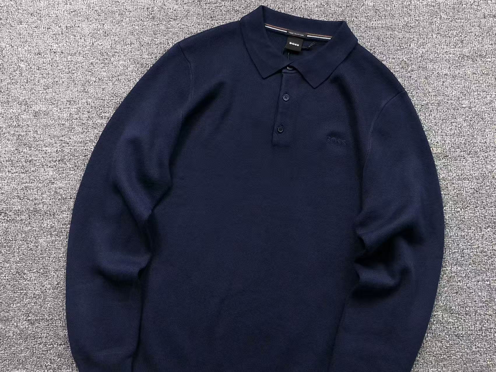 H - SWEATER