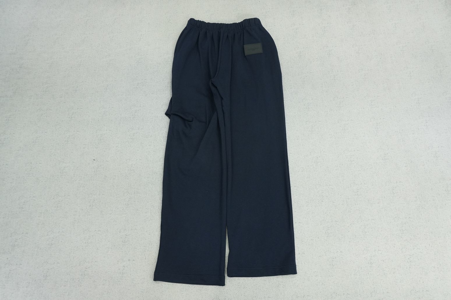 W - SWEATPANTS