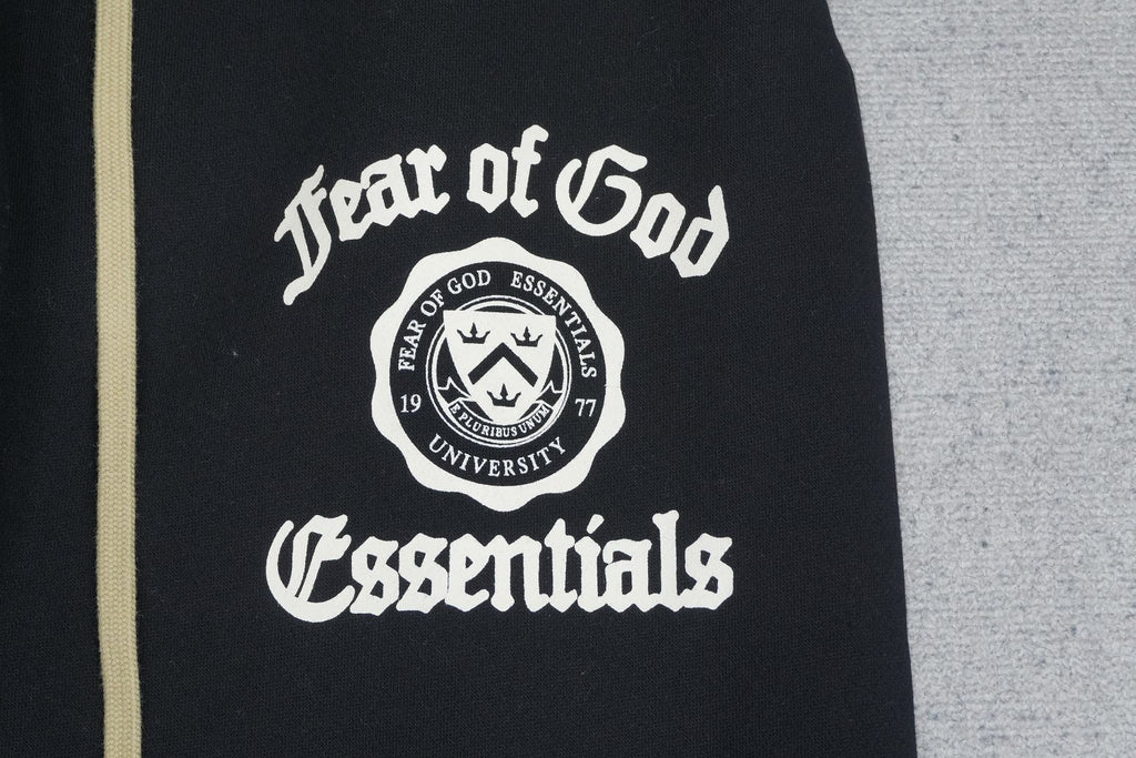F - SWEATPANTS