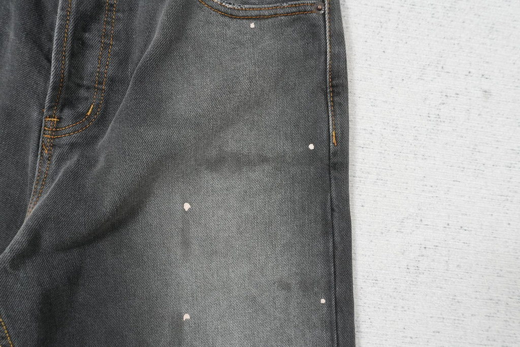 A - JEANS