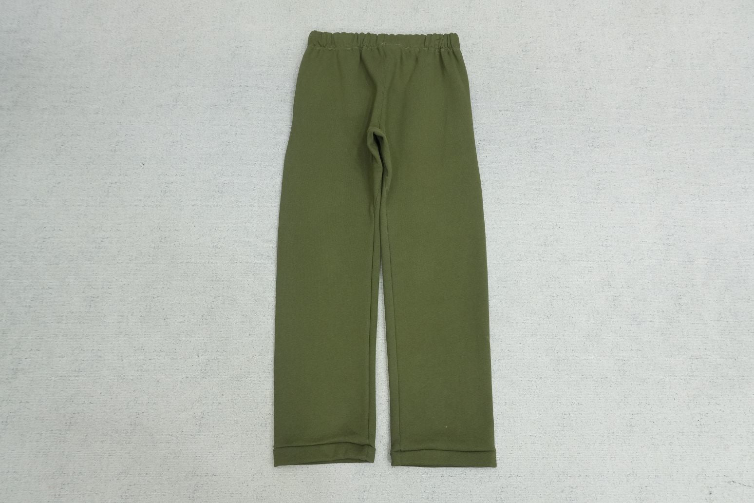 F - SWEATPANTS