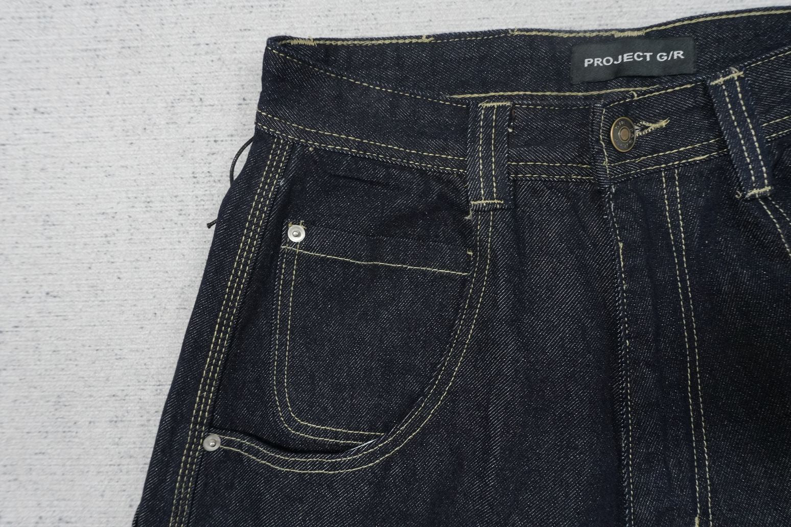P - JEANS