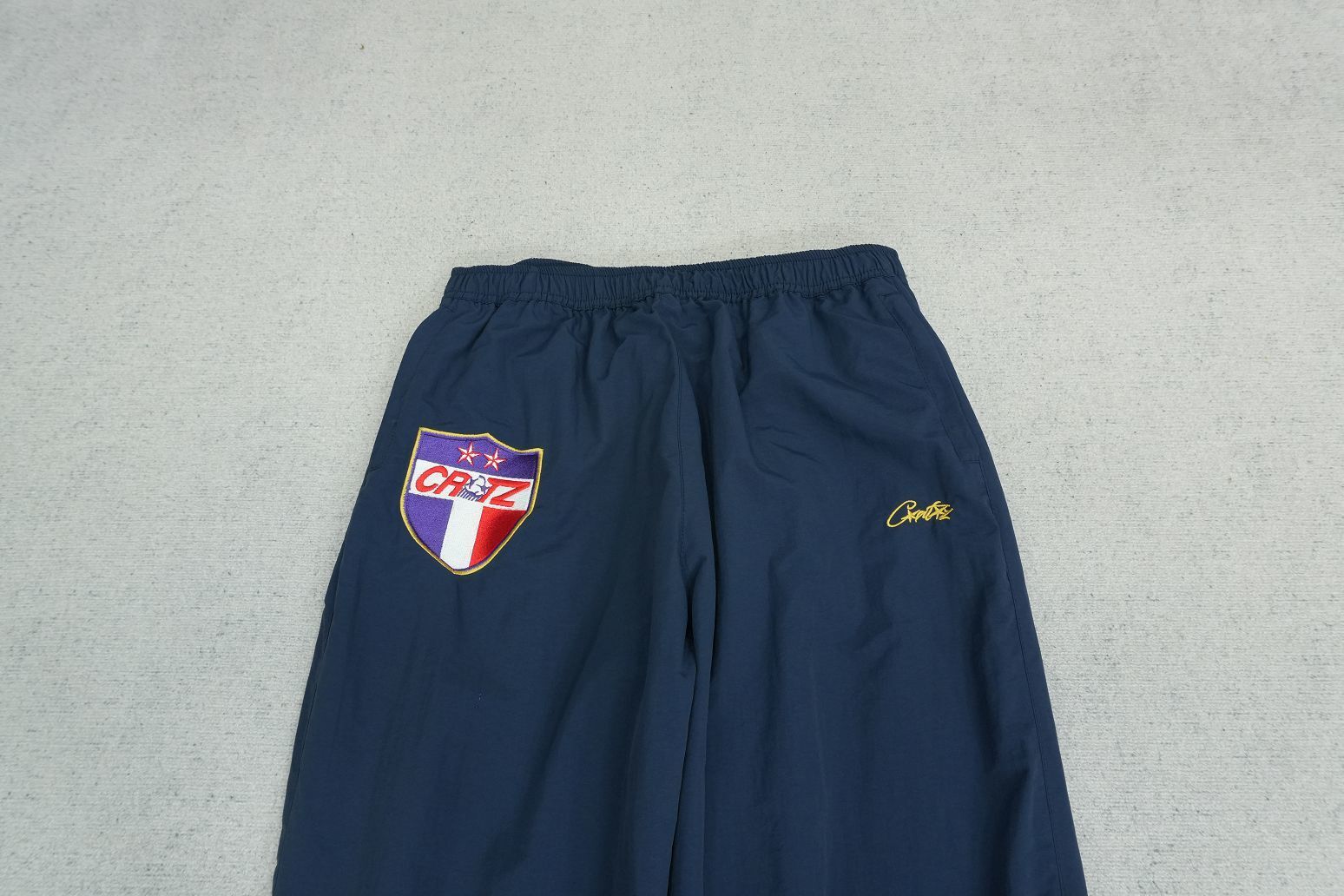 C - SWEATPANTS