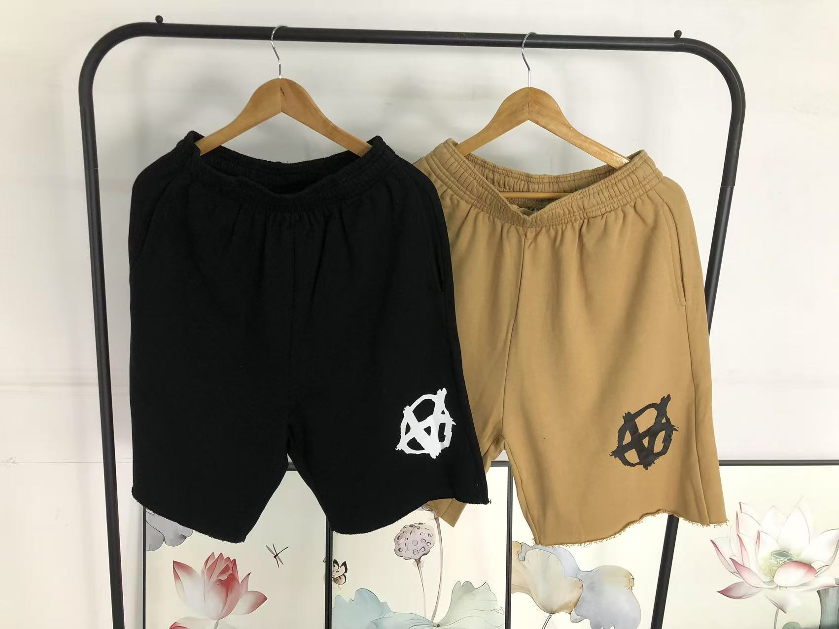 V - SHORTS