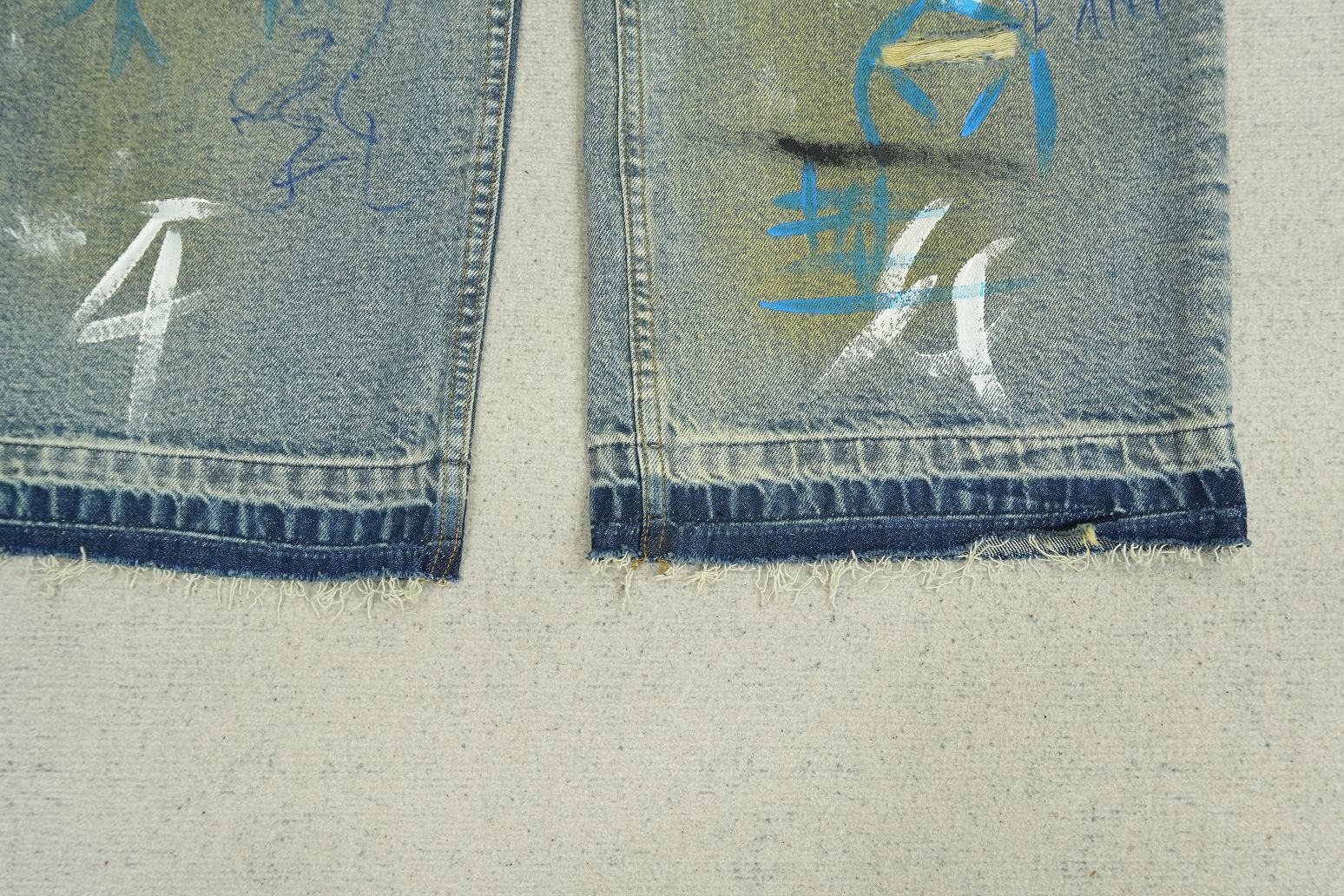 S - JEANS