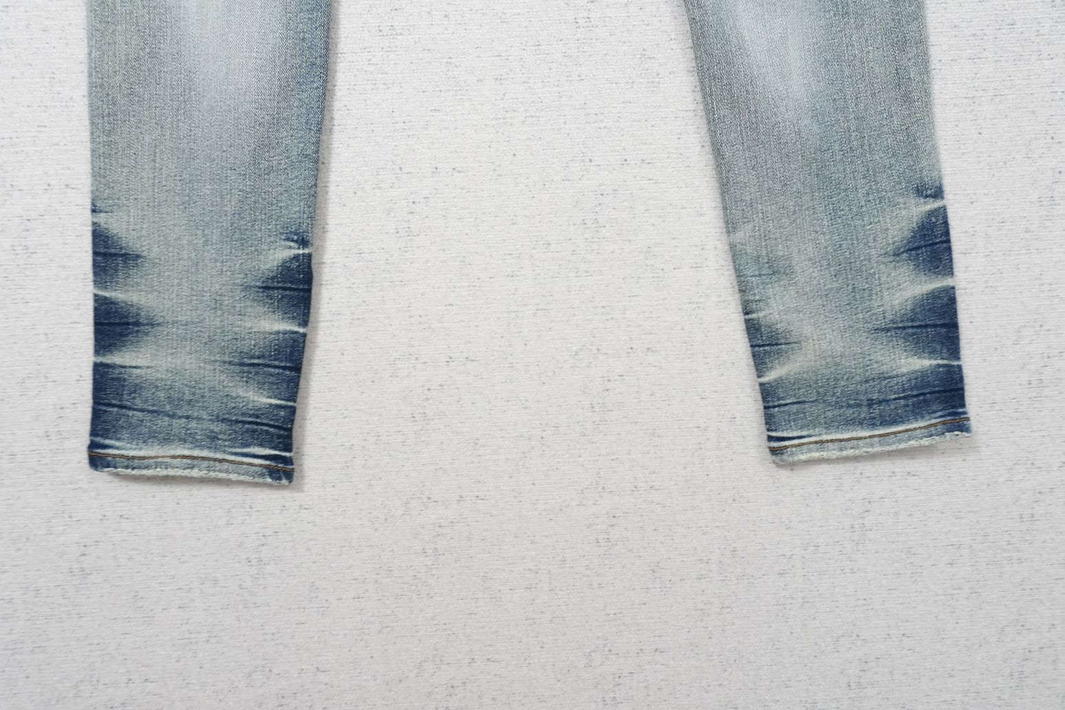A - JEANS