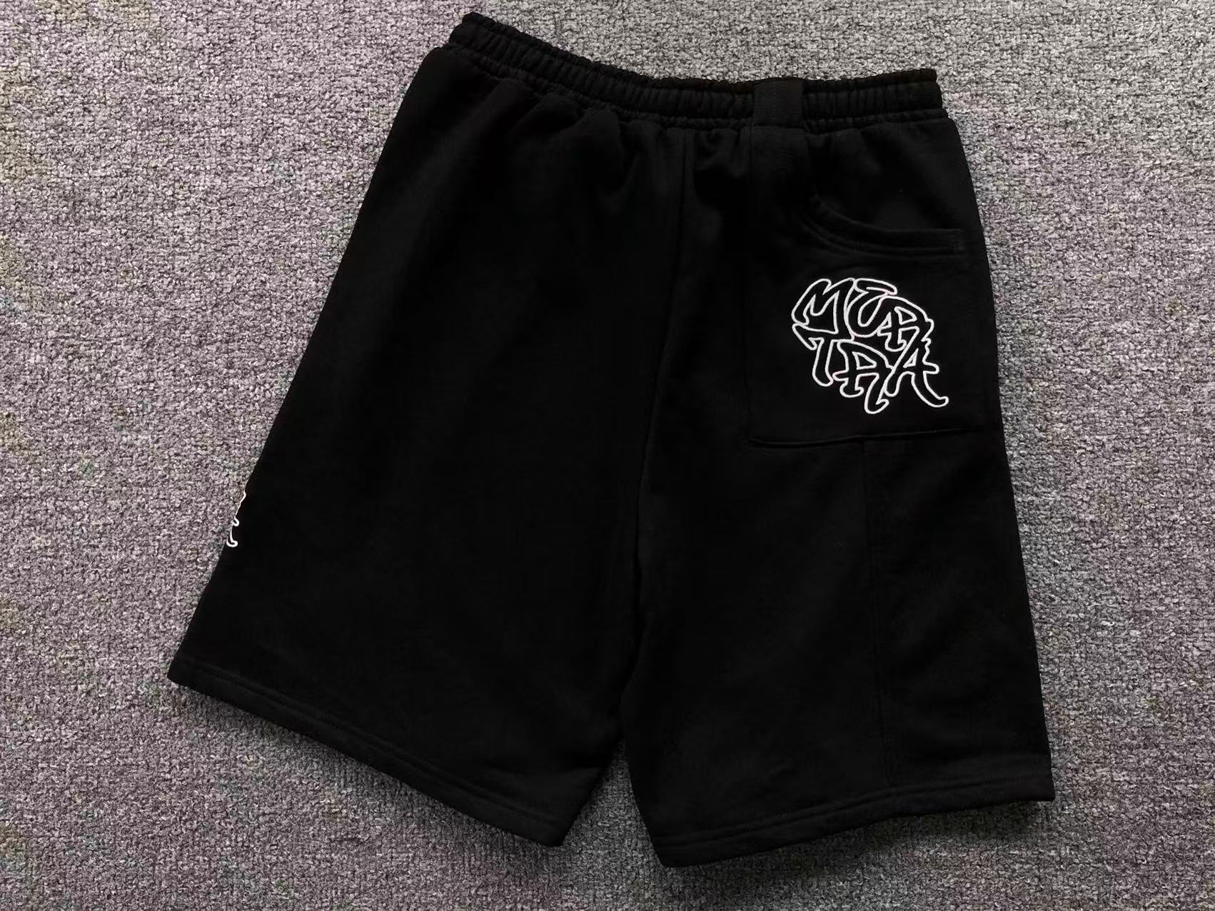 M - SHORTS